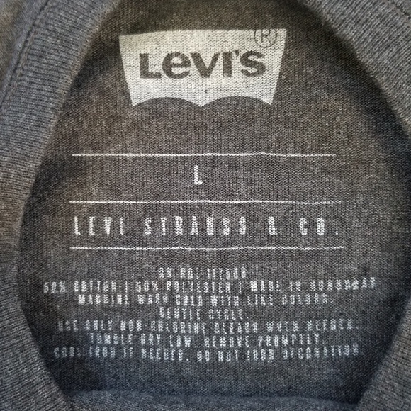 NEW Levi's 3D Logo Graphic‎ Short Sleeve Gray T-shirt Sz. L (unisex) - Picture 5 of 7